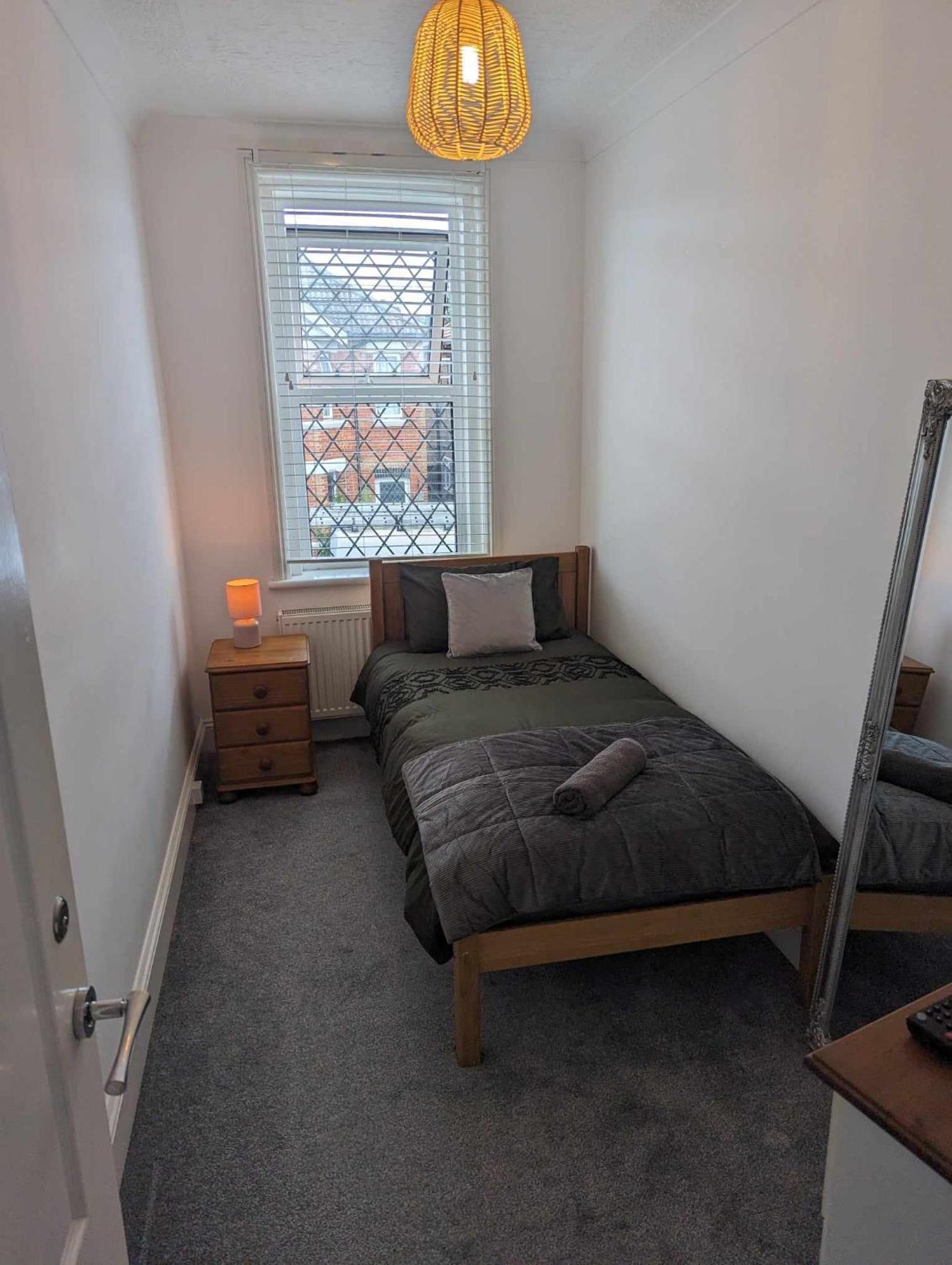 Cosy Bee And Apartment Bournemouth Exterior foto